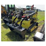 2025 FUTURE Skid Steer Loader (FT36C)