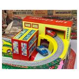 Lift Garage Toy Car Playset with Box