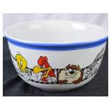 WARNER BROS LOONEY TUNES POPCORN BOWL