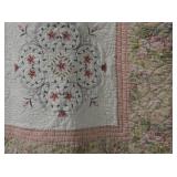 KING SIZE QUILT, SHAM, THROW PILLOWS