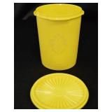 Vintage Tupperware Servalier Nesting Canisters - NEW