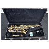 Yamaha YAS-23 Alto Saxaphone with case