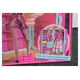 Rare 1995 Barbie Dance Moves Dressing Room
