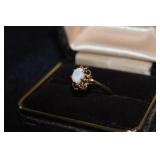 Vintage 14k Gold Opal Ring