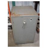 Vintage Victory Safe