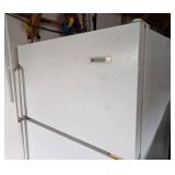 White Westinghouse Refrigerator
