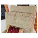 Hickory White Tweed Upholstered Lounge Chair