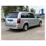 2009 DODGE GRAND CARAVAN SE *No Accidents* (NO RESERVE)