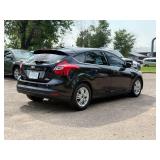 2012 FORD FOCUS SEL *No Accidents* (NO RESERVE)