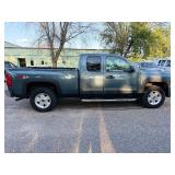 2011 CHEVROLET SILVERADO 1500 LT *4x4 | No Accidents* (NO RESERVE)