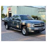 2011 CHEVROLET SILVERADO 1500 LT *4x4 | No Accidents* (NO RESERVE)