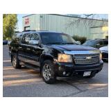 2007 CHEVROLET SUBURBAN LTZ *4x4* (NO RESERVE)