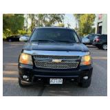 2007 CHEVROLET SUBURBAN LTZ *4x4* (NO RESERVE)