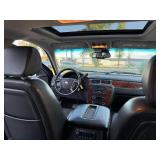 2007 CHEVROLET SUBURBAN LTZ *4x4* (NO RESERVE)