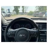 2016 KIA OPTIMA LX TURBO *2 Owner* (NO RESERVE)