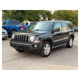 2010 JEEP PATRIOT SPORT *4 Wheel Drive | No Accidents* (NO RESERVE)