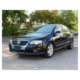 2009 VOLKSWAGEN PASSAT KOMFORT *No Accidents | Prior Certified Pre-Owned* (NO RESERVE)