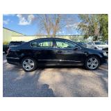 2009 VOLKSWAGEN PASSAT KOMFORT *No Accidents | Prior Certified Pre-Owned* (NO RESERVE)