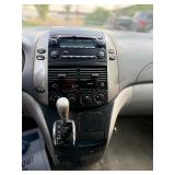 2009 TOYOTA SIENNA LE *7 Passenger* (NO RESERVE)