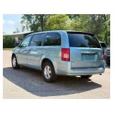 2010 CHRYSLER TOWN AND COUNTRY LX *126k Miles* (NO RESERVE)