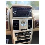 2010 CHRYSLER TOWN AND COUNTRY LX *126k Miles* (NO RESERVE)