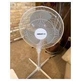 Wintair VS3-45 16-Inch Pedestal Fan