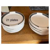 Set of 21 Vintage Syracuse China Plates Black and White Pattern