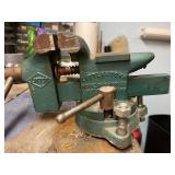 Littlestown No. 112 Swivel Bench Vise 4 Inch Jaw Cast Iron