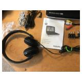 Philips Portable DVD Player Set with Headphones, Charger, Cables and Case