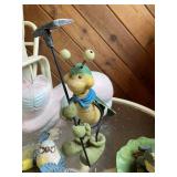 Garden Decor Figurine Collection with Cat, Bee, Birds and Frog