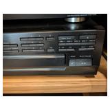 Kenwood DP-R3070 Multiple Compact Disc Player