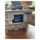 Vintage Acme Cast Iron Salesman Sample Toy Stove with Miniature Cookware and Pies