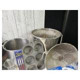 Kitchenware Kitchenware