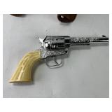Vintage Toy Guns & Holster Vintage Toy Guns & Holster