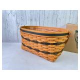 Longaberger Tradition 1995 Collection Woven Basket With Box Longaberger Tradition 1995 Collection Woven Basket With Box