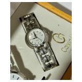 Calvin Hill Quartz His-and-Hers Watch Set With Wooden Case Calvin Hill Quartz His-and-Hers Watch Set With Wooden Case