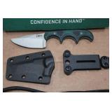 CRKT Minimalist Fixed Blade Hunting Knife CRKT Minimalist Fixed Blade Hunting Knife