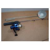 *2* Ice Fishing Poles and Scoop *2* Ice Fishing Poles and Scoop