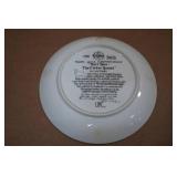 Vintage Collectors Plate with Etched Glass Piece Vintage Collectors Plate with Etched Glass Piece