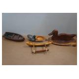 Assorted Cabin Themed Wooden Pieces Assorted Cabin Themed Wooden Pieces