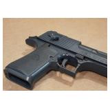 IMI Desert Eagle Style Air Pistol IMI Desert Eagle Style Air Pistol