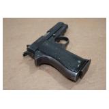 Star Spanish Police 9mm Semi-Auto Pistol - 2 Magazines Star Spanish Police 9mm Semi-Auto Pistol - 2 Magazines