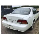 1999 Nissan Maxima