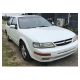 1999 Nissan Maxima