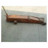 Cincinnati Hydraulic Floor Jack