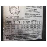 Raymond 9600 Swing-Reach Truck