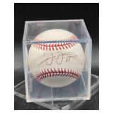 Autographed Baseball by Chicago White Sox HOF Great " Frank Thomas " No COA