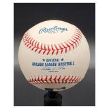 Autographed Baseball by Minnesota Twins HOF Great " Dave Winfield " No COA