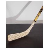 Autographed Hockey Stick by St Louis Blues HOF Great "Brett Hull" No COA