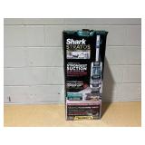 Shark Stratos Upright Vacuum with DuoClean PowerFins HairPro, Self-Cleaning Brushroll, Odor Neutralizer Technology
